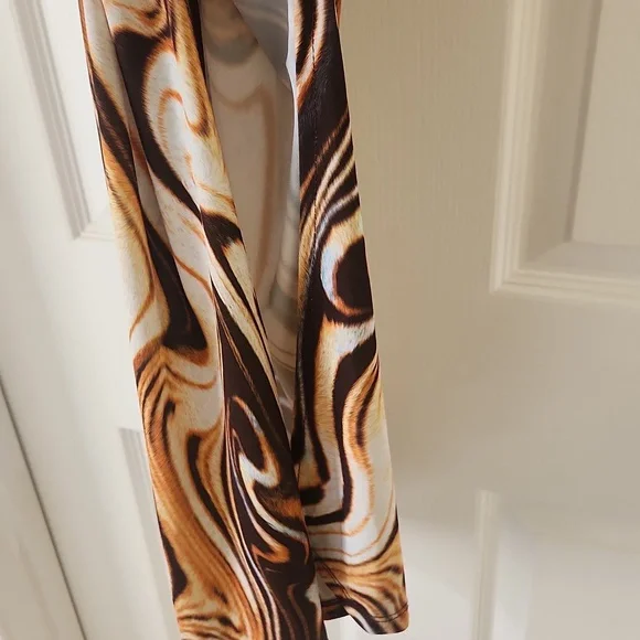 Endless Blue Marble Fitted midi dress - Picture 9 of 11